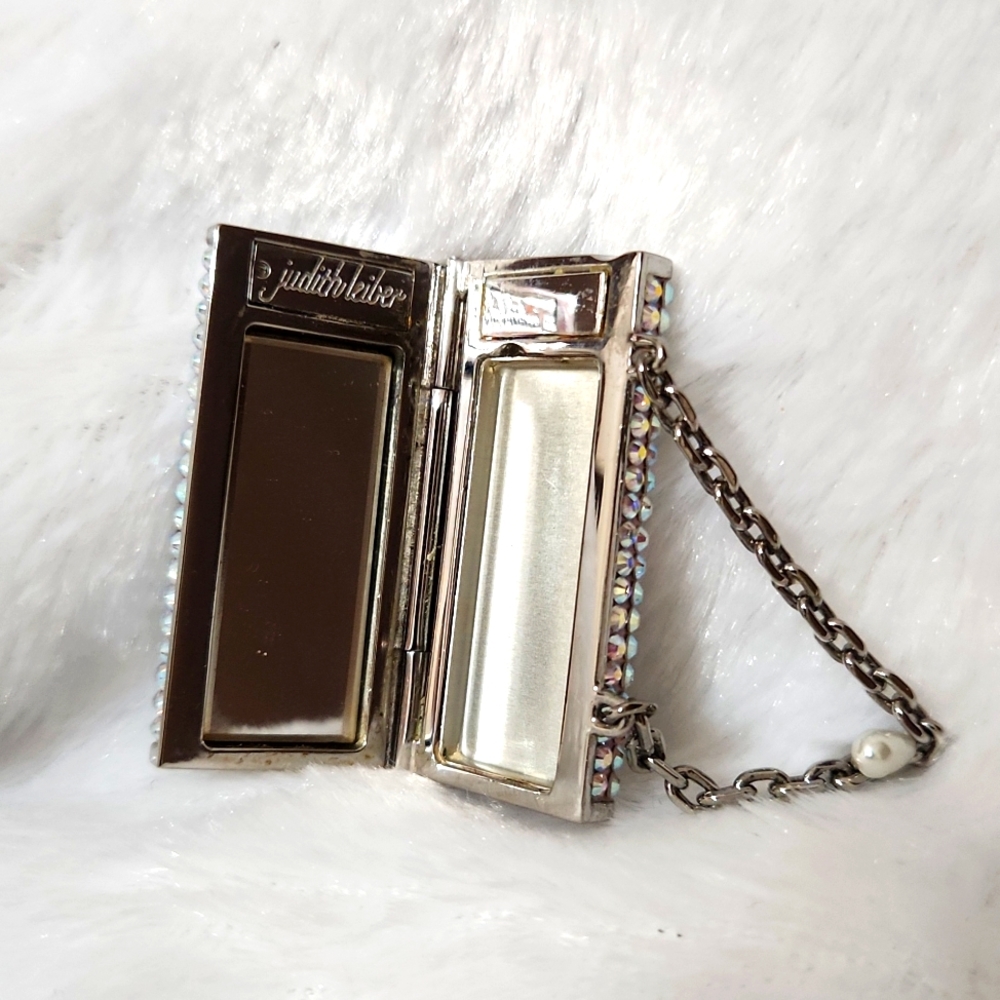 Judith Leiber Mini Compact - Picture 3 of 7